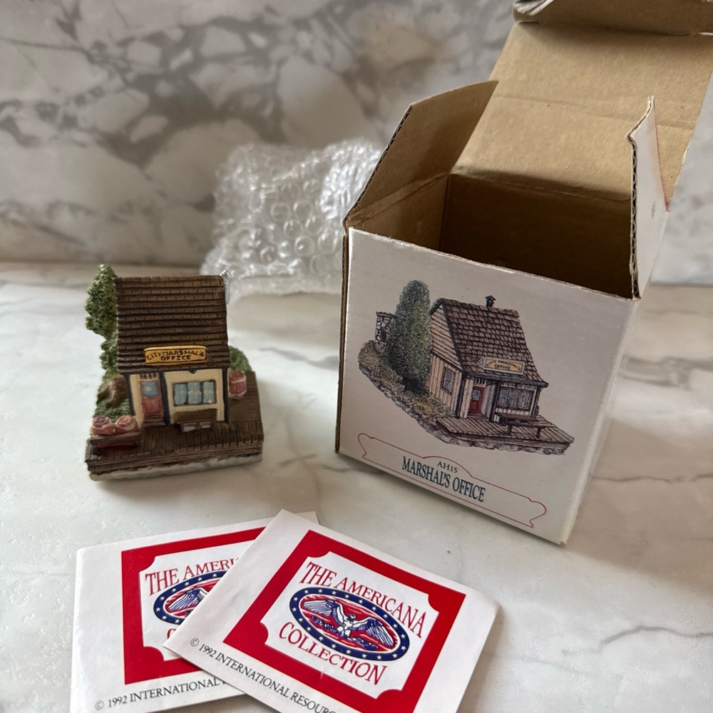Marshal's Office Miniature - Brown